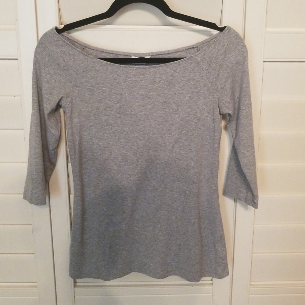 Old Navy gray boatneck top 3/4 sleeve